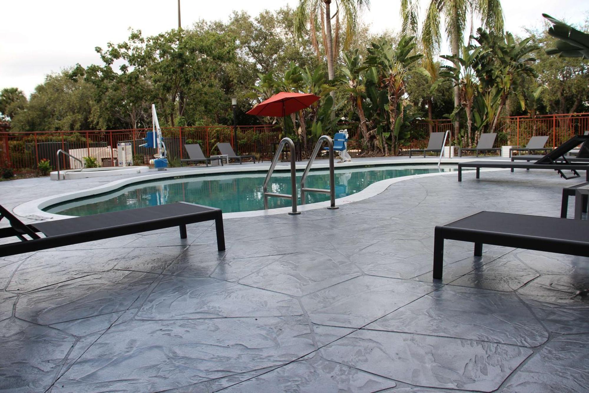 Boca Suites Deerfield Beach; Surestay Collection By BW Bagian luar foto