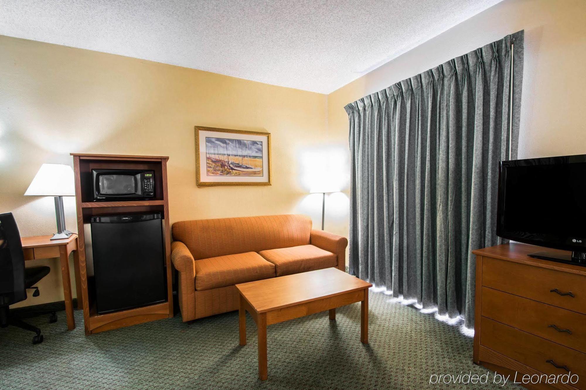 Boca Suites Deerfield Beach; Surestay Collection By BW Bagian luar foto