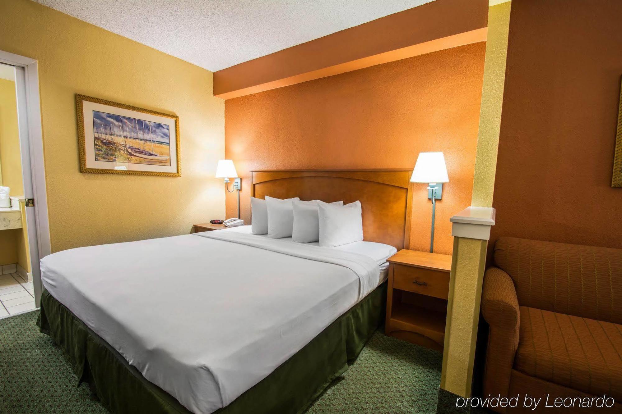 Boca Suites Deerfield Beach; Surestay Collection By BW Bagian luar foto